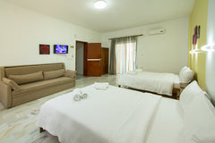 Traveling on a budget? Backpacking through West Crete?<br />Our Revekka Rooms ar Kissamos, Greece Large BR for friends gateaway, Walk everywhere+Pkg Private room in hostel vacation rental 6445969