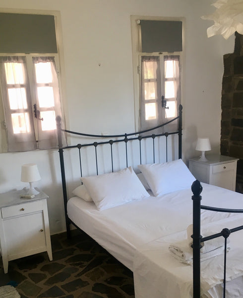 Traditional cycladic home situated 150 meters from Ambelas Beach and 3 km from p Paros, Greece Traditional home Ampelas Entire home vacation rental 27817316