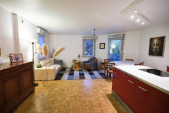 Agréable appartement de 72 m2 avec un petit balcon, idéalement situé au cœur du  Lyon, France Agréable Appartement de 72 m2 Entire rental unit vacation rental 770846533922360574