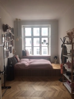 Nyd en stilfuld oplevelse i denne centralt beliggende bolig. Copenhagen, Denmark Skønt værelse med fælles køkken og bad Private room in condo vacation rental 51275300