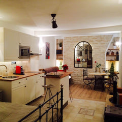 Rare, in one of the most livened up districts of Paris, large and quiet 30 sq.m  Paris, France Lovely Studio Pigalle/Montmartre Entire rental unit vacation rental 9446428