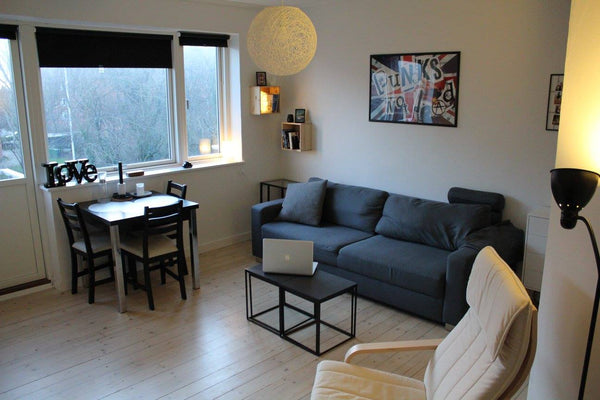 Kompakt, lys og hyggelig lejlighed i Brønshøj, hvor det centrale København åbner Copenhagen, Denmark Cozy, compact apartment in the green Copenhagen Entire rental unit vacation rental 18678697