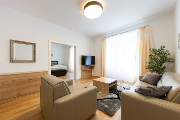 Nadland Apartment is located in Vienna. The Danube Island is 2 km from the prope  Deluxe Apartment with Patio- Gold Empire (Apartment Nr. 5) Entire rental unit vacation rental 21271039
