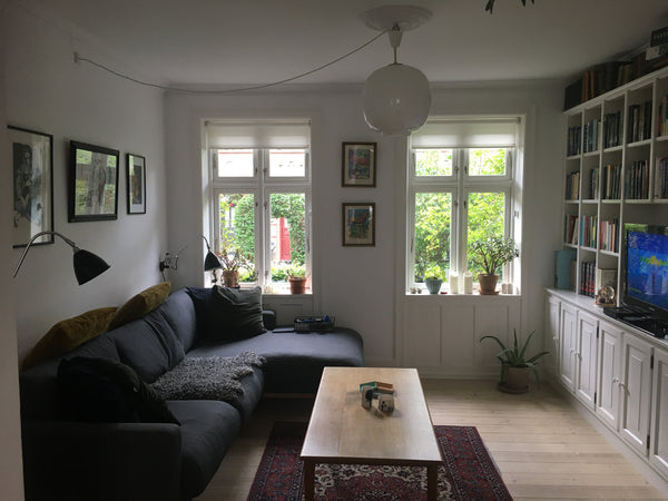 Charmerende byhus med gårdhave på Østerbro tæt på S-tog og 10 minutters gang fra Copenhagen, Denmark Charmerende byhus på Østerbro Entire townhouse vacation rental 643418153147204661