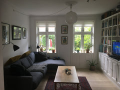 Charmerende byhus med gårdhave på Østerbro tæt på S-tog og 10 minutters gang fra Copenhagen, Denmark Charmerende byhus på Østerbro Entire townhouse vacation rental 643418153147204661