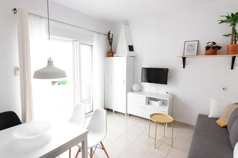 Apartment with a really cosy balcony in the center of Kremastí, a very peaceful   Helios · COSY & SUNNY apartment with BALCONY Entire rental unit vacation rental 18856667