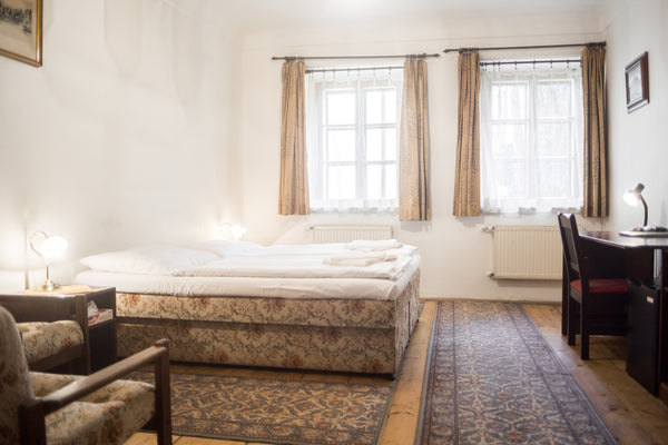 Double a barrierfree room on the ground floor, with barrier free acceess, furnis  Vintage double room near to Charles bridge Private room in bed and breakfast vacation rental 14194223