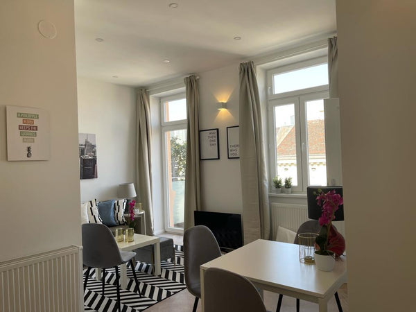 Das Apartment hat eine Größe von ca. 34 m2 und wurde neu renoviert.  Es befindet Vienna, Austria Tolles neu renoviertes Apartment Entire rental unit vacation rental 37119656