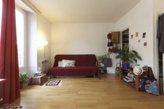 Grand studio, dans un quartier vivant (nombreux restaurants et bars) et vert, en Paris, France Studio ensoleillé, Buttes-Chaumont Entire rental unit vacation rental 8561843