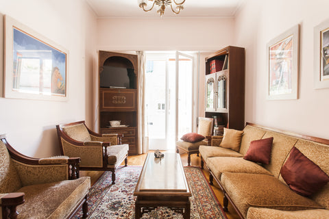 A vintage, sunny, second-floor apartment just a few minutes from historical site GR Vintage house next to city center Entire rental unit vacation rental 21935648