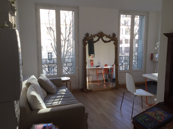 Appartement état neuf dans immeuble rénové  de 2 pieces (1 chambre et un salon/c  appartement neuf école militaire Entire rental unit vacation rental 11352994