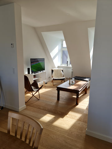 A beautiful, bright and modern apartment perfect for a couple or friends. <br /> London, United Kingdom Bright & spacious apartment in the heart of CPH Entire rental unit vacation rental 54394798