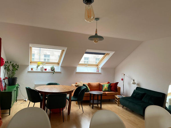 Vergiss deine Sorgen – in dieser geräumigen und ruhigen Unterkunft. Örtlich nahe  Schöne, helle und ruhige Wohnung Nähe Hauptbahnhof Entire rental unit vacation rental 676621660731717851