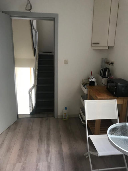 A small, private place to sleep in the heart of Antwerp. Antwerp, Belgium A small place to sleep in the heart of Antwerp. Private room in rental unit vacation rental 35037522