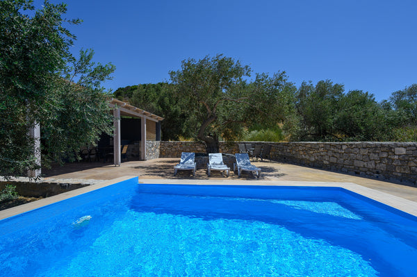 Mairy's is a sweet 120 sq. m. villa located on the magical south coast of Crete  Rethimnon, Greece Mairy's villa,pool,Near taverns,South coast Entire villa vacation rental 691755749132567130