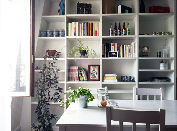 Welcome to this big and quiet Haussmann style flat with elevator, just 2 minutes Paris, France Nice apartment 65 m2 at the Place of Nation Entire rental unit vacation rental 6130222