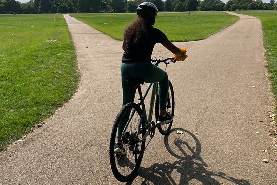 Learn to Cycle in 2.5 hours whilst on vacation in London!  Private Tours and Travel Guide Europe London CITY London Destination Tour