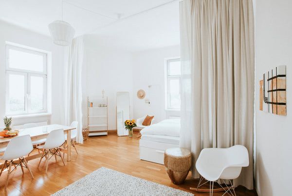 The apartment is completely renovated, comfortable and newly furnished. The room Vienna, Austria Central Design-Apartment next to Belvedere Castle Entire rental unit vacation rental 37414138