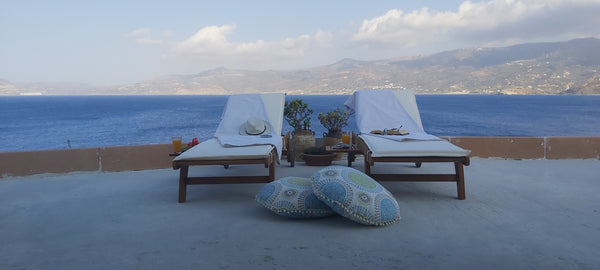 Le Grland Bleu, βρίσκεται μόλις 1,5 χιλιόμετρο από το κέντρο της Σητείας σε μια  Sitia, Greece Le Grand Bleu 2 Entire guesthouse vacation rental 51239037