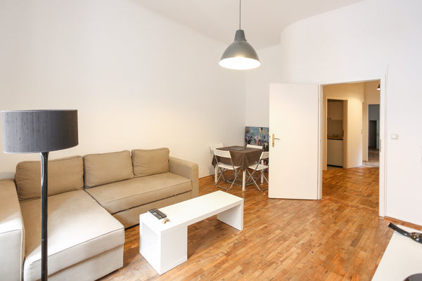 55sqm apartment located next the pedestrian zone of Mariahilferstrasse! so you c Vienna, Austria Cosy flat located next the main shopping Street Entire rental unit vacation rental 668413