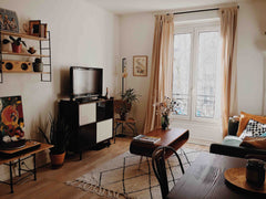 Sunny 21 m2. Very central, stunning appartment 4th floor and well isolated. In t Paris, France Cosy Appartement proche Montmartre Entire rental unit vacation rental 29602699