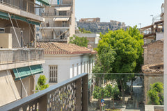 This cozy suite is ideal for 2 people. Featuring a Cocomat queen size bed, a spa Athens, Greece Ceramian 2.3 Entire serviced apartment vacation rental 632979001612975008