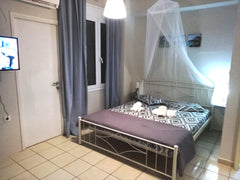 Spacious modern  apartment  right in the center of Heraklion city.  Easy walking Heraklion, Greece City studio 2 in the heart of heraklion Entire rental unit vacation rental 620310317357981284