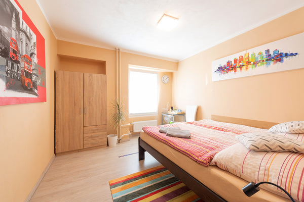 Calm and cozy room in luxury and fully renovated apt.without kitchen access,but  Prague, Czechia Cozy room,private bathroom, 9mins oldtown,airport Private room in rental unit vacation rental 33008833