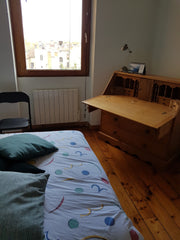 Chambre tranquille dans une maison nichée dans la verdure au coeur du vieux Lyon Lyon, France Vieux Lyon : Chambre dans un îlot de verdure Private room in home vacation rental 27778836