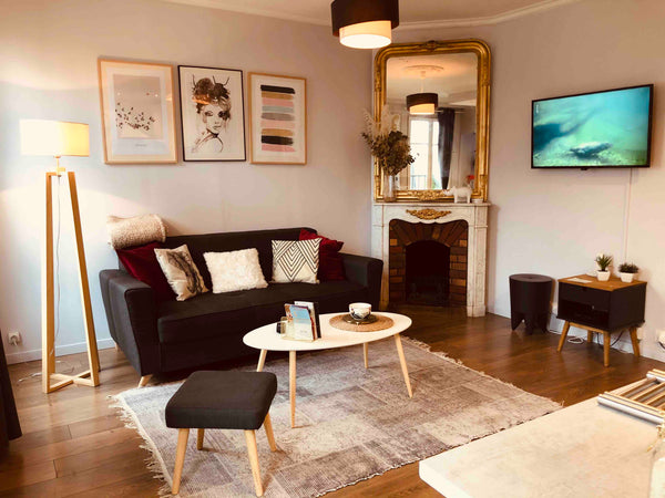 Mon appartement est situé au 6 ème étage avec ascenseur d'un immeuble haussmanni Paris, France Joli deux pièces à République. Entire rental unit vacation rental 18750735