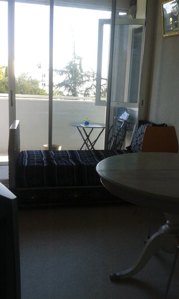 RESIDENCE A 15 MN DE BORDEAUX EN TRAMWAY ET BUS DE NUITS.<br />7 MN DE BORDEAUX  Bordeaux, France CENTRE VILLE 15 MN DE BORDEAUX QUINCONCES Entire rental unit vacation rental 20277697