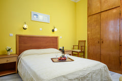 It is family run and offers pleasant accommodation with a variety of amenities a Naxos, Greece Hotel Savvas Private room in rental unit vacation rental 7373374