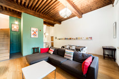 In a beautiful medieval building, in the heart of old Lyon, very quiet and close Lyon, France Large duplex in the heart of Old Lyon Entire rental unit vacation rental 10049898