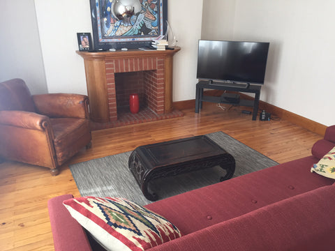 Bonjour, notre appartement de 82 m2 est situé dans un immeuble en pierre des ann  Appartement T3 proche CHU/stade Chaban-Delmas Entire rental unit vacation rental 18728992