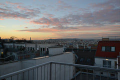Clean, very bright, calm, shared student flat with private room with your own ro Vienna, Austria Bright room with private roof-terrace Private room in rental unit vacation rental 32125290