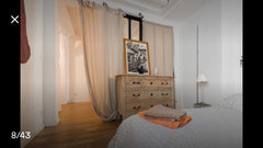 En plein coeur de Paris, dans le Marais, entre Rambuteau et Hotel de Ville, très Paris, France Grande chambre dans le Marais Private room in rental unit vacation rental 23838301