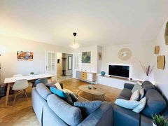 Ce logement familial est proche de tous les sites et commodités.<br />A quelques Lyon, France Nid Douillet Chic Part Dieu Entire rental unit vacation rental 772153850730403963