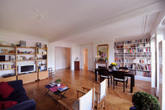 Typical Hausmann family appartment (130 m2 which is 1400 ft2) in the center of P Paris, France 3BR/5P Large Family Appartment Bastille 130 m2 Entire rental unit vacation rental 18006981