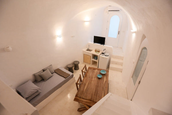 Little Kon is a freshly built traditional cavehouse located at the heart of Akro  Little Kon Traditional Cavehouse Private room in cycladic house vacation rental 648195445983997294