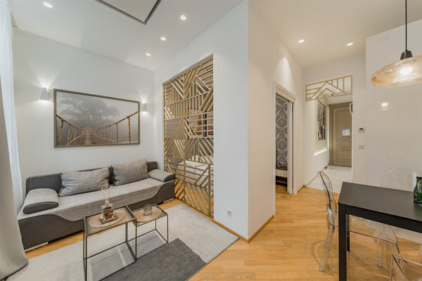 Welcome to a truly exceptional apartment near Schönbrunn Palace! Luxury apartmen Vienna, Austria BRAND NEW CHARMING DESIGN APARTMENT Entire rental unit vacation rental 24815526