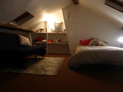 Bonjour, <br />Je loue une chambre privée dans une colocation située dans une im Paris, France Chambre calme à Paris Private room in rental unit vacation rental 9235220