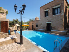 Villa Laina is the perfect place where a large family or group of friends can en Chania, Greece ★OLD AUTHENTIC MANSION★, TOTALLY PRIVATE POOL-WiFi Entire home vacation rental 2219681