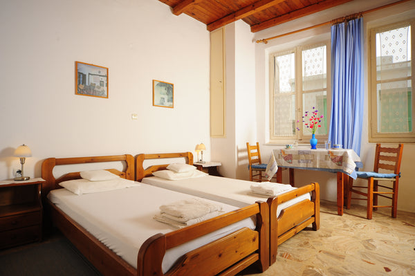 We offer an inside view of the old town of Rethymno !<br />Our place is located  Rethimnon, Greece RETHYMNO APARTMENT NO1 Private room in condo vacation rental 29528443