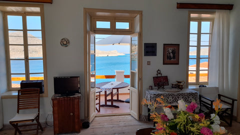 A tranquil traditional Mediterranean house in Chalki. This spacious condo is loc  Villa Argiro Entire vacation home vacation rental 659279813301718158