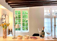 Charmant appartement  lumineux et propre, entièrement équipé et à proximité du P Paris, France Apartment Pantheon PARIS 5 (Emily in Paris Place) Entire rental unit vacation rental 22417029