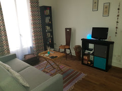 Bienvenue chez-vous! <br />Un appartement douillet et charmant, au 1er étage d'u New York, NY Joli appartement dans le 11e arrondissement. Paris Entire rental unit vacation rental 20106210