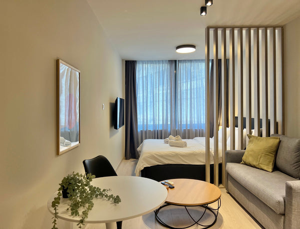 Enjoy a stylish experience at this centrally-located place.<br /><br /><b>Licens Thessaloniki, Greece #Aura Studios & Suites (B3) Entire serviced apartment vacation rental 641734459799708680