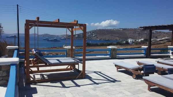 Maganos Frangiska Tessera is a Mykonos Apartment which enjoys a shared pool, jus Peloponnisos Dytiki Ellada ke Ionio, Greece Maganos Tessera: Breakfast,shared pool, A/C, Wi Fi Entire rental unit vacation rental 21492881