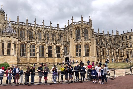 Private Tour to Windsor Castle with London Hotel Pick Up with Hotel Pick Up  Private Tours and Travel Guide Europe London CITY London Destination Tour