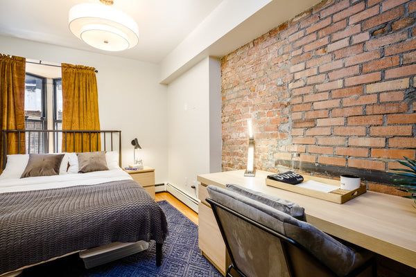 This clean, charming and glossy room is available. You can have this <br />   ro  Rental unit in New York · 3 bedrooms · 1 bed · 0 shared baths Private room in rental unit vacation rental 803378992688277467